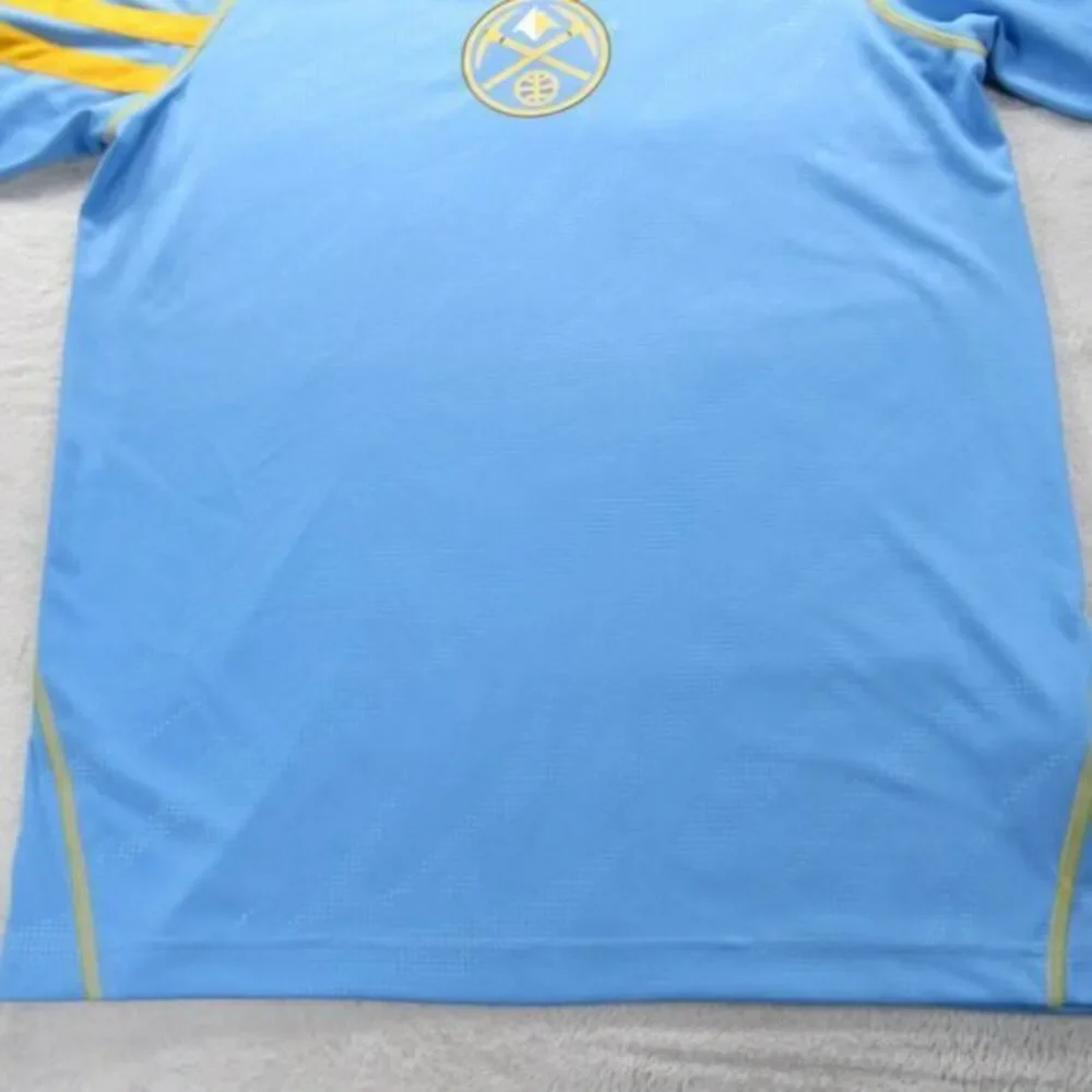 Denver Nuggets Shirt Mens Small Adidas Blue‎ Crew Neck Short Sleeve Pullover NBA